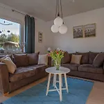 Holiday home Haus Blauer Wacholder *