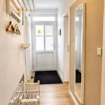 Haus Blauer Wacholder