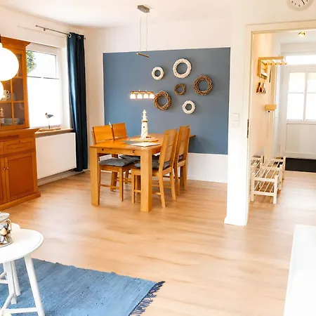 Haus Blauer Wacholder Holiday home *