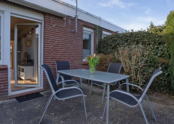 Haus Blauer Wacholder Feriehus Berumbur